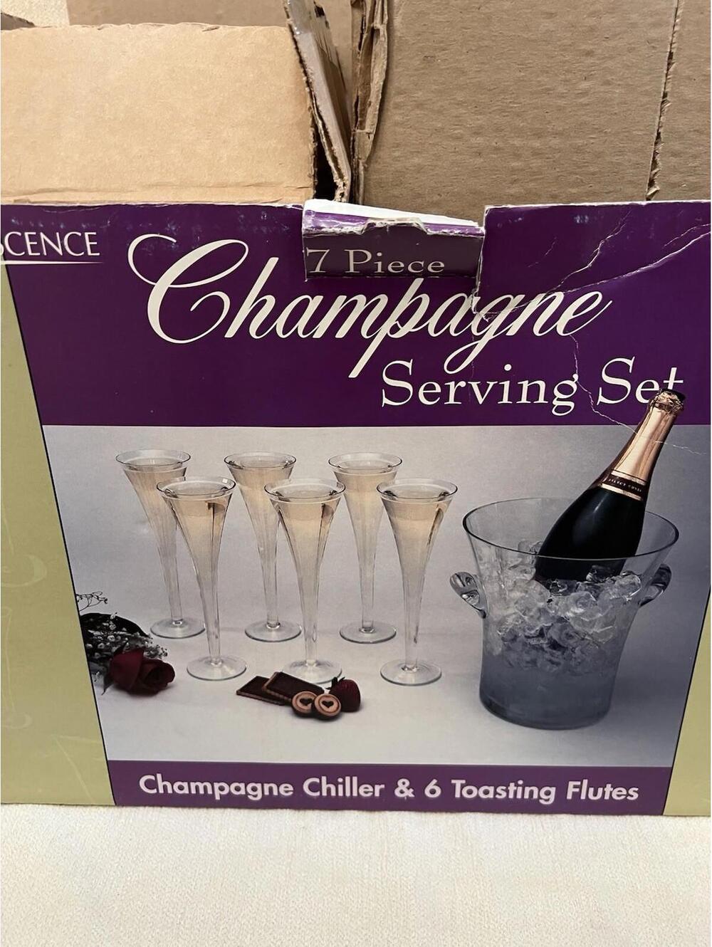 Champagne Chiller & 6 Toasting Flutes Serving Set